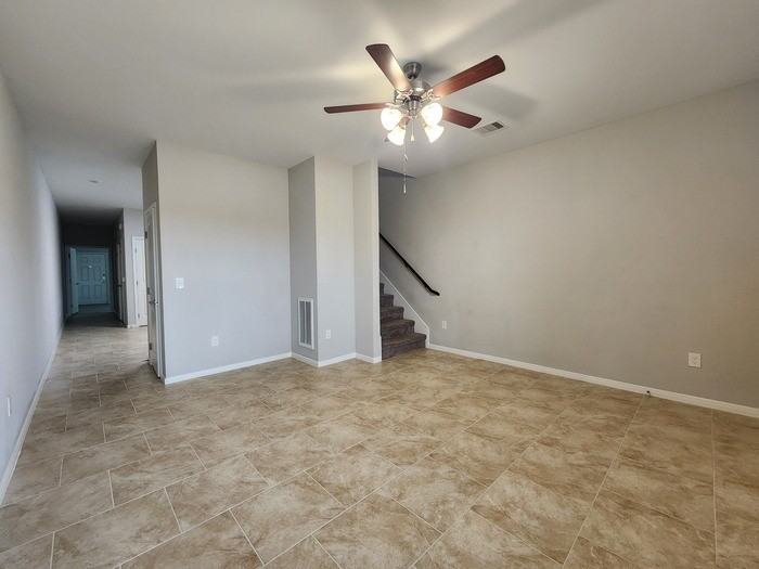 15564 Palmira Ave - Photo 4 of 12
