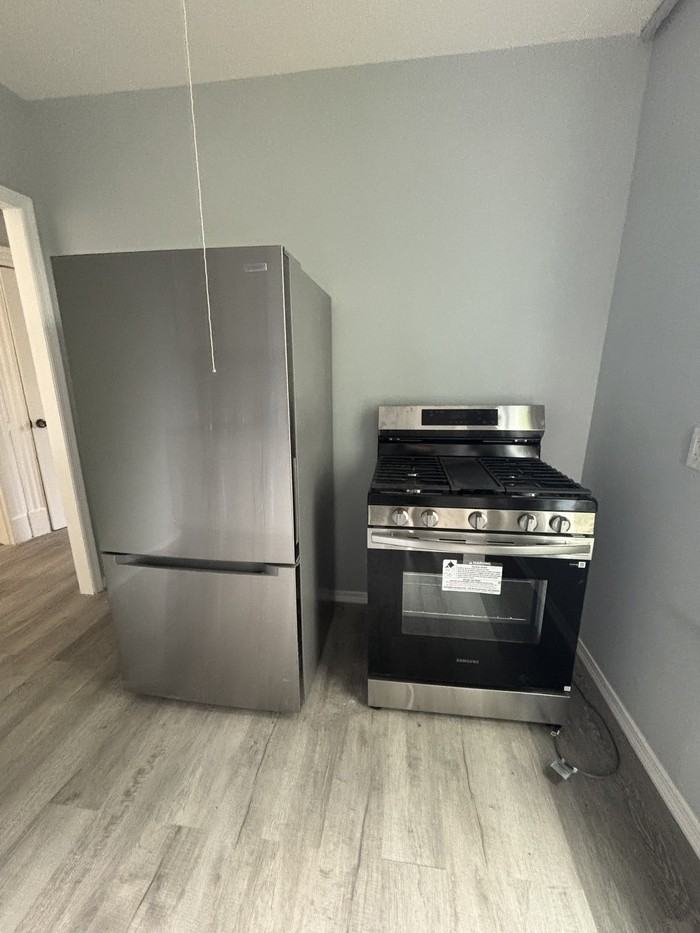 418 Mill St #2S - Photo 6 of 10