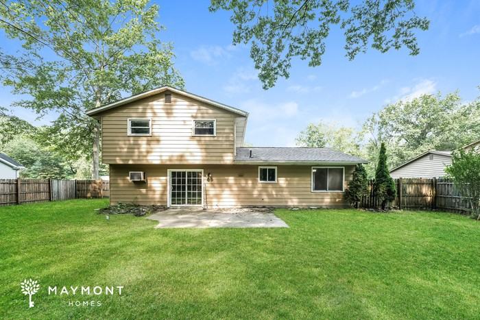 725 Lafayette Blvd - Photo 2 of 2
