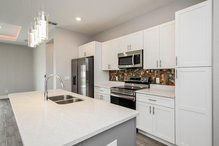 1202 N Platte Ct - Photo 7 of 15