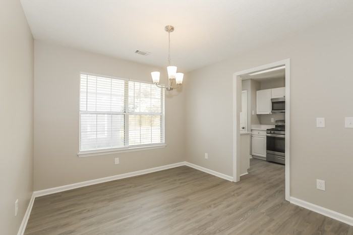 1901 Corners Cir - Photo 5 of 16