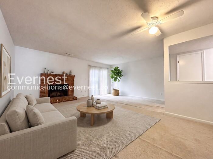 402 Hamilton Trce - Photo 2 of 21