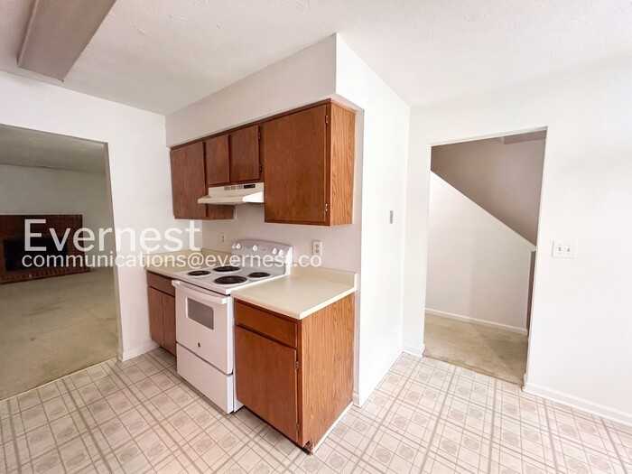 402 Hamilton Trce - Photo 5 of 21