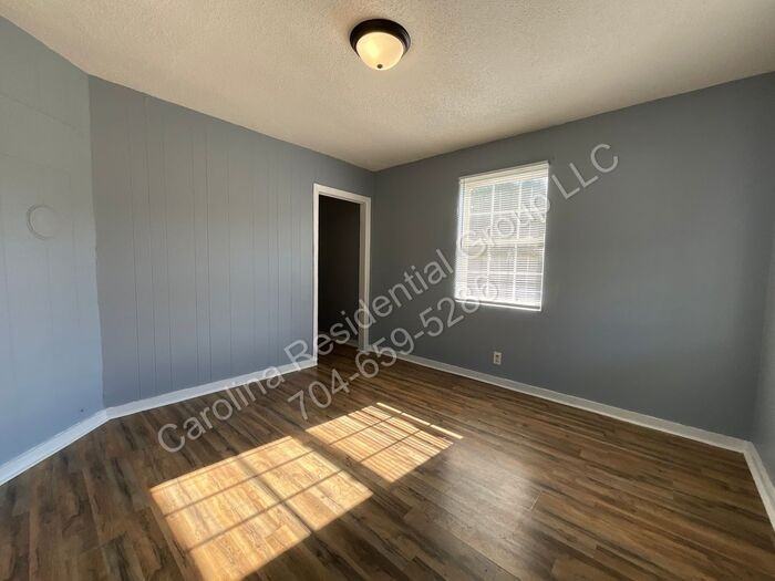 540 Washington St #1 - Photo 2 of 10