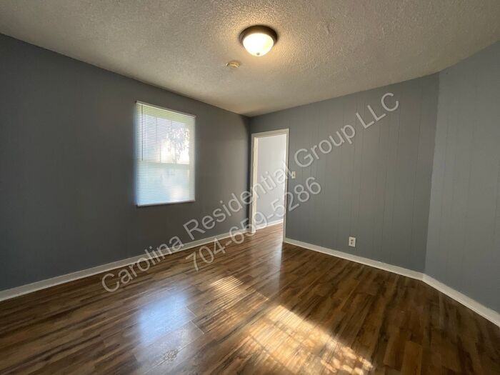 540 Washington St #1 - Photo 5 of 10