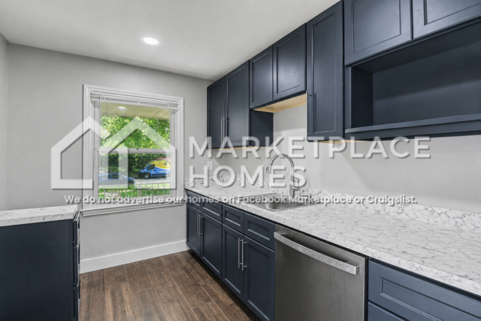 17326 Garfield - Photo 4 of 23