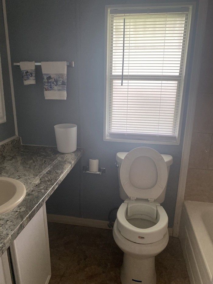 238 Sunset Cir - Photo 2 of 13