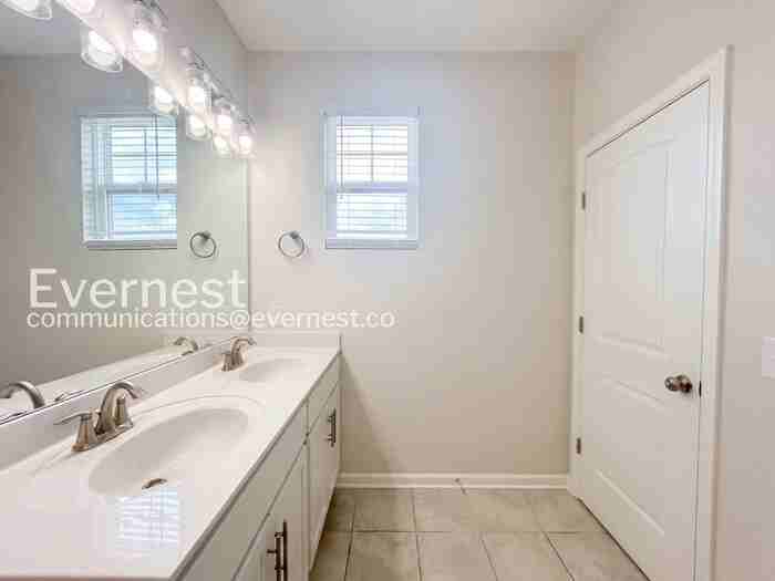 2760 Sparrowgap Trl - Photo 6 of 24