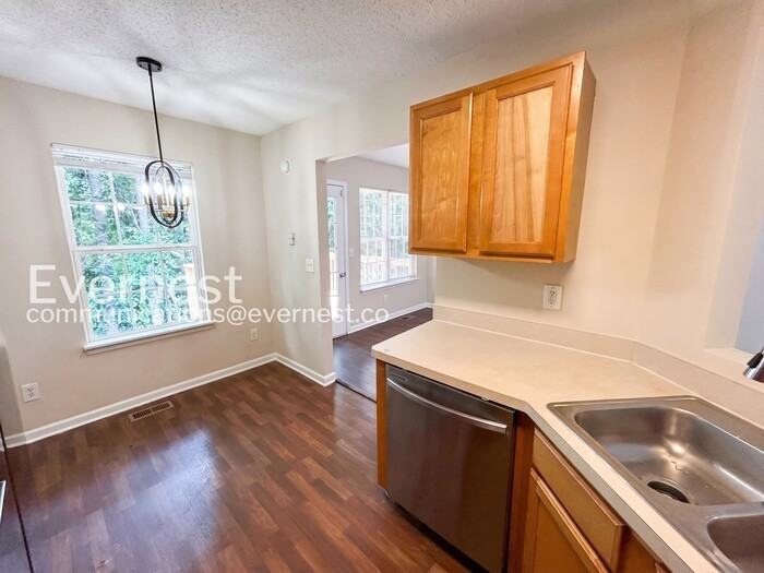2929 Edgefield Ct Sw - Photo 6 of 20