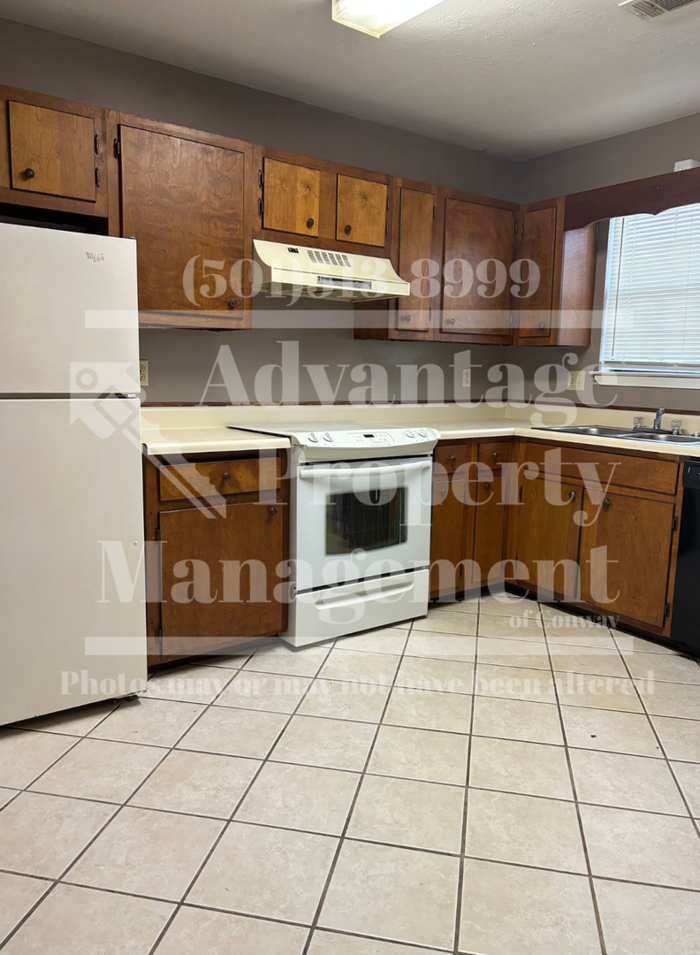 602 4th Ave #3 - Photo 3 of 11