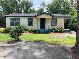 featured image of 123 W Cranford Ave