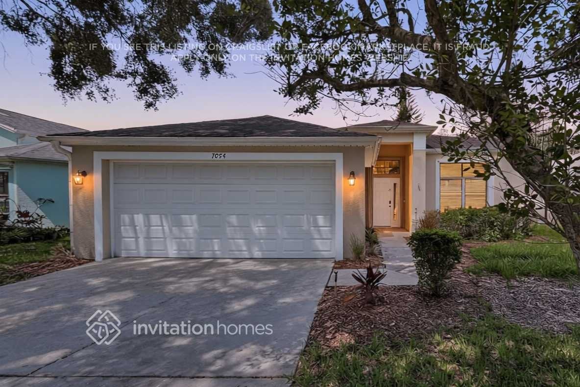 7054 Red Bay Ct - Photo 3 of 19