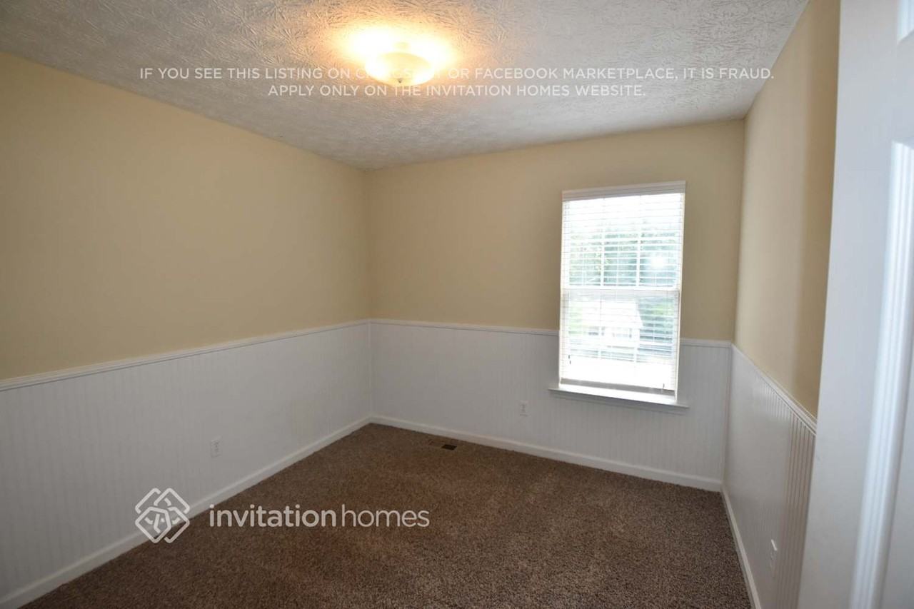 259 Thornbrooke Dr - Photo 2 of 7