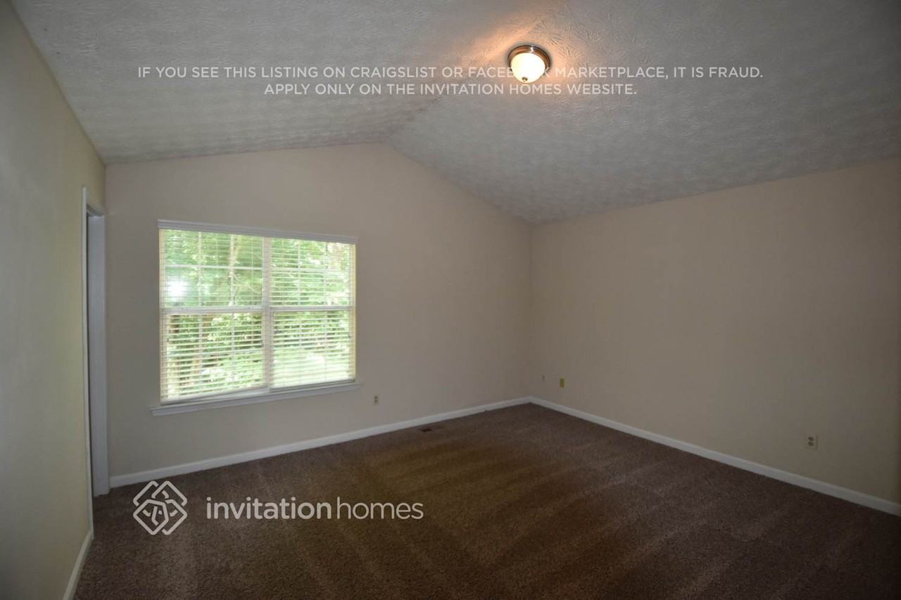 259 Thornbrooke Dr - Photo 4 of 7