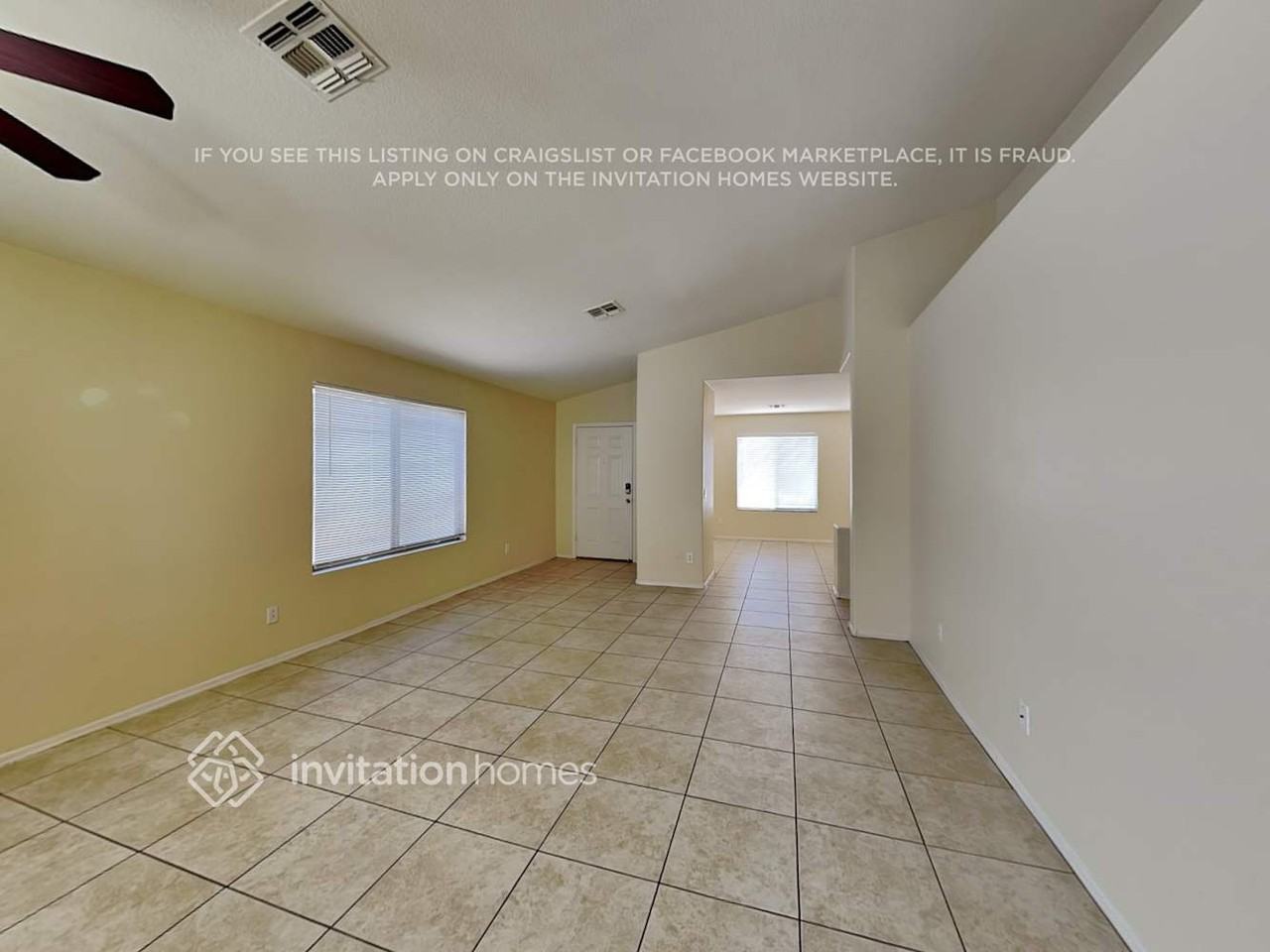 8609 W Mission Ln - Photo 4 of 18