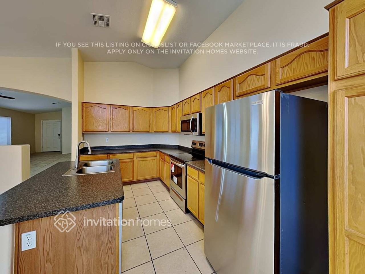 8609 W Mission Ln - Photo 7 of 18