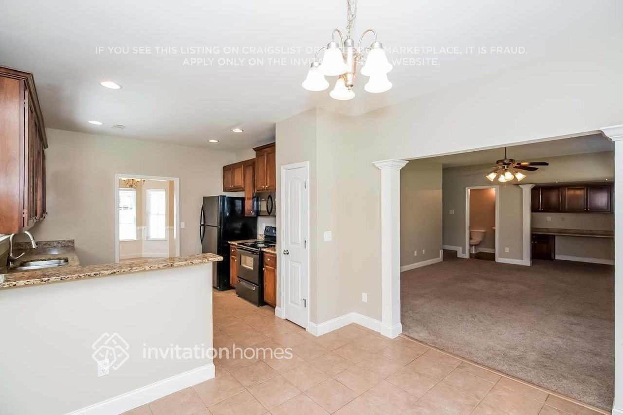 154 Shoal Park Dr #59 - Photo 7 of 20