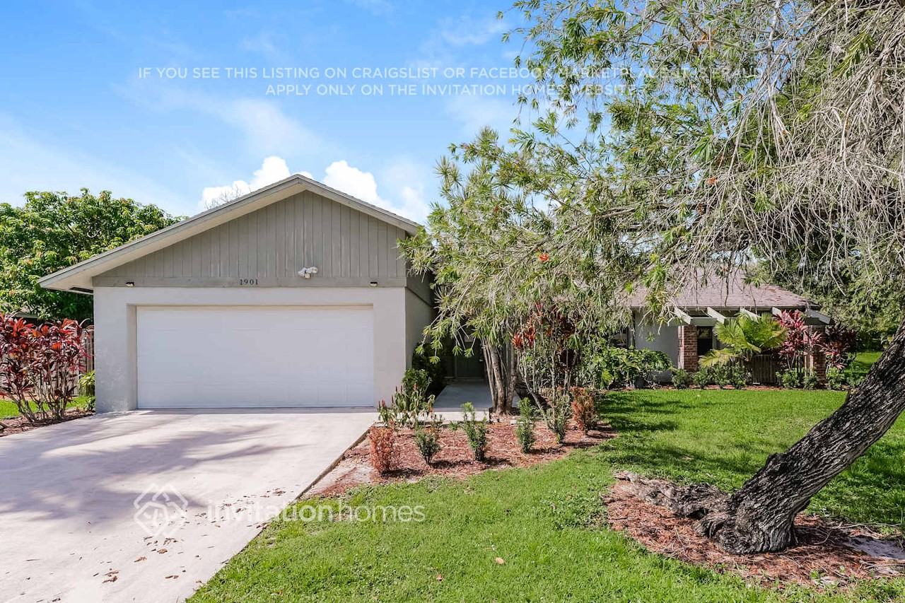 1901 Shower Tree Way