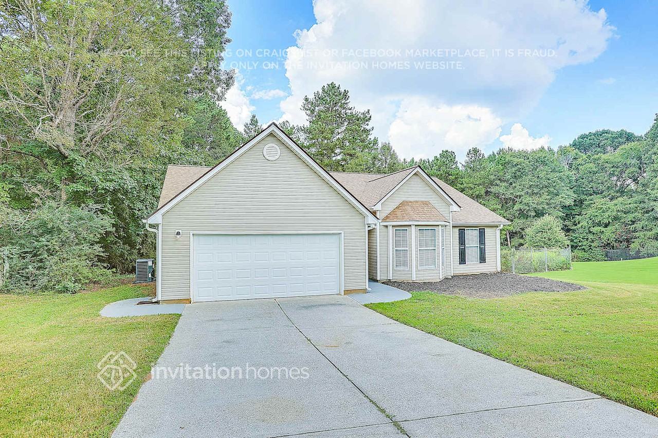 308 Devonshire Dr - Photo 2 of 26