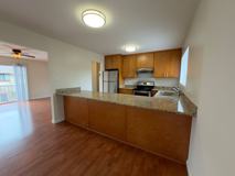 Luxurious apartment complex with easy freeway access - Photo 1 of 1