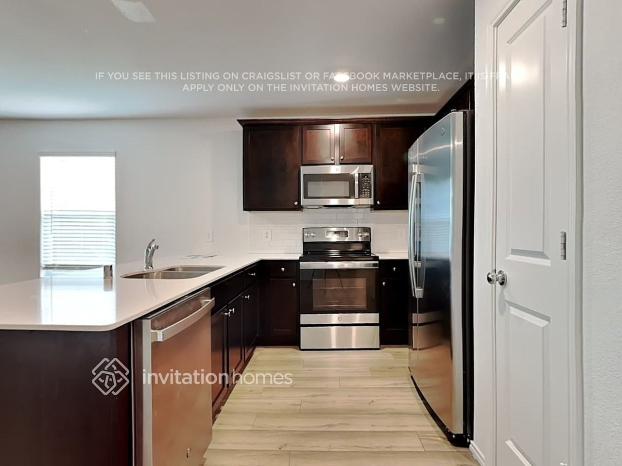 10645 Sewell Cir - Photo 6 of 18