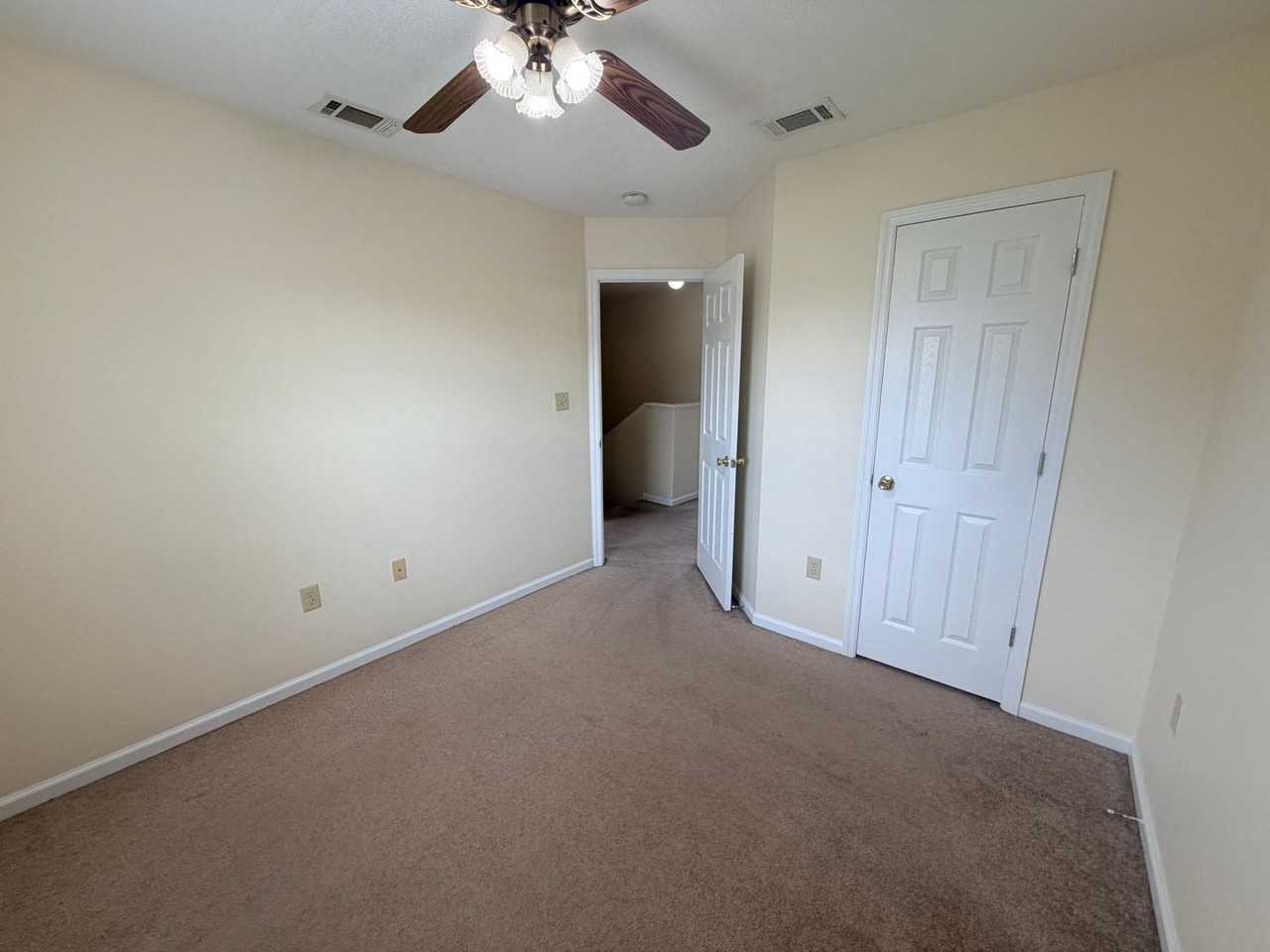 2209 Chattooga Dr Apt A - Photo 7 of 23