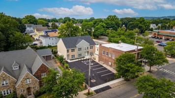 featured image of 358 Campbell Ave
