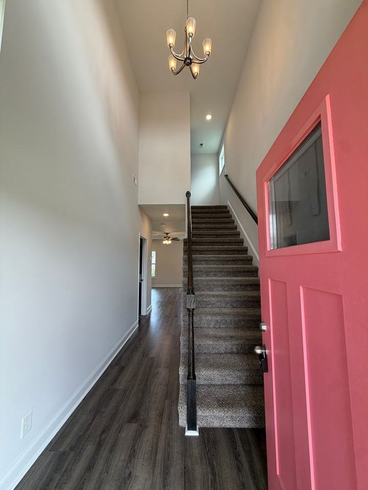 2636 Rafiki Dr - Photo 4 of 40