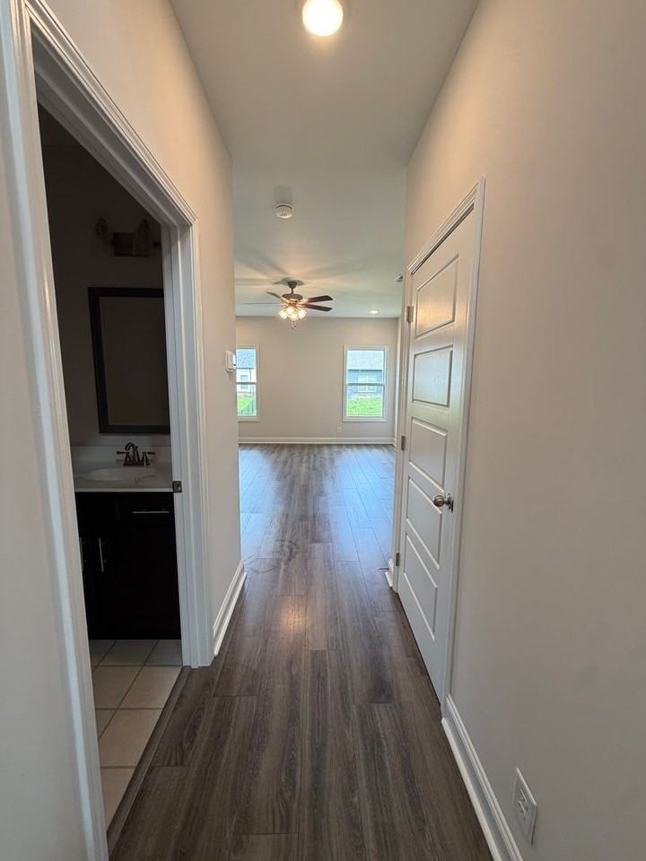 2636 Rafiki Dr - Photo 5 of 40