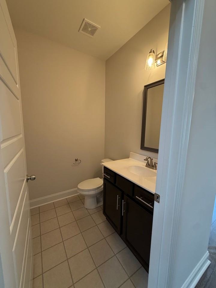 2636 Rafiki Dr - Photo 6 of 40
