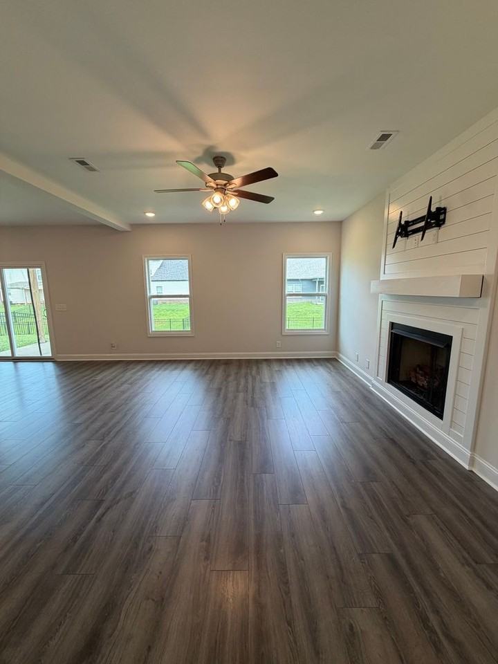 2636 Rafiki Dr - Photo 7 of 40