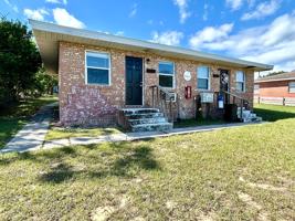 featured image of 3706 N Scenic Hwy