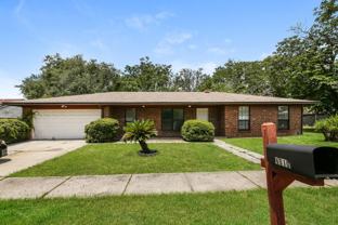 6010 Hillman Dr - Photo 1 of 1