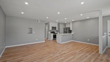 featured image of 2306 Heidi Pl