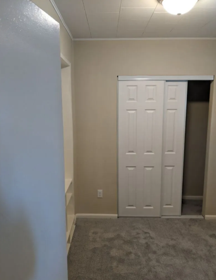 1002 Delaware Ave - Photo 5 of 12
