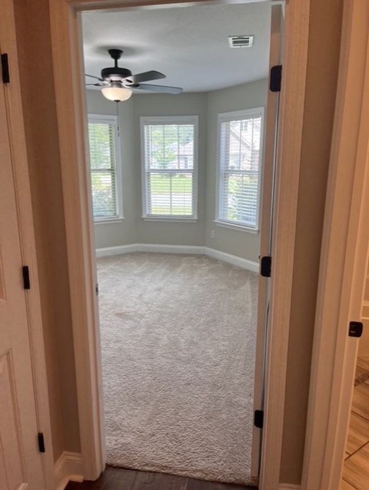 3536 Walstine Ln - Photo 4 of 24