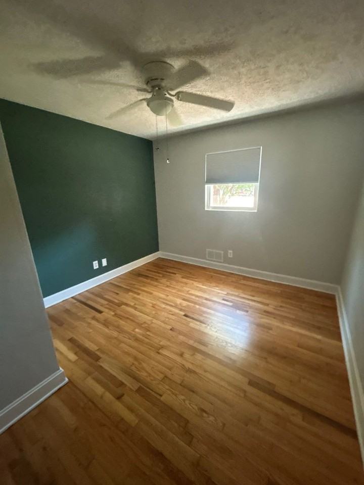2831 21st St Ne - Photo 6 of 9