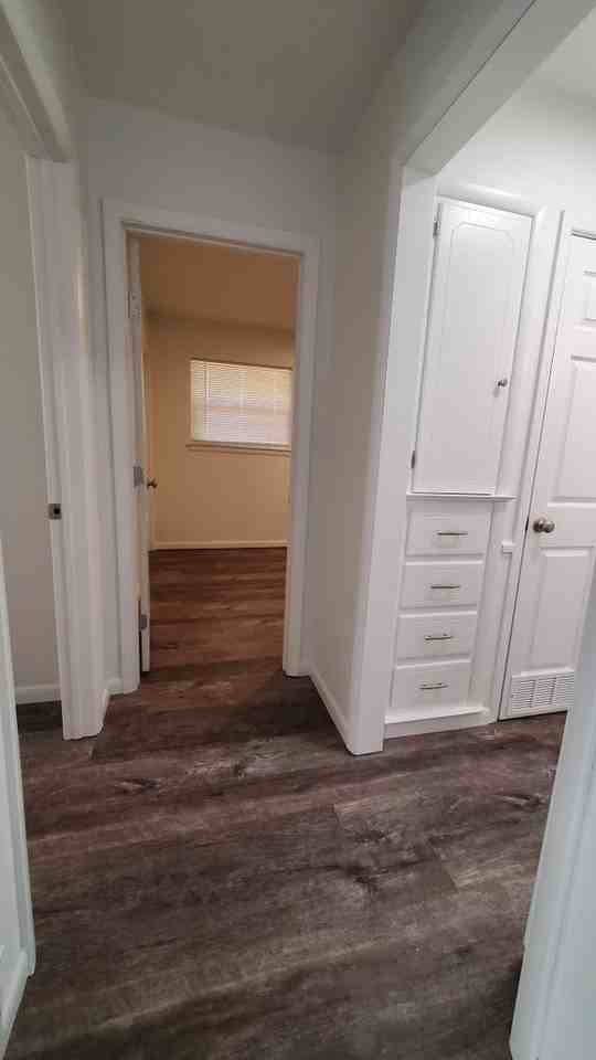 2018 Cherokee Ln - Photo 7 of 12