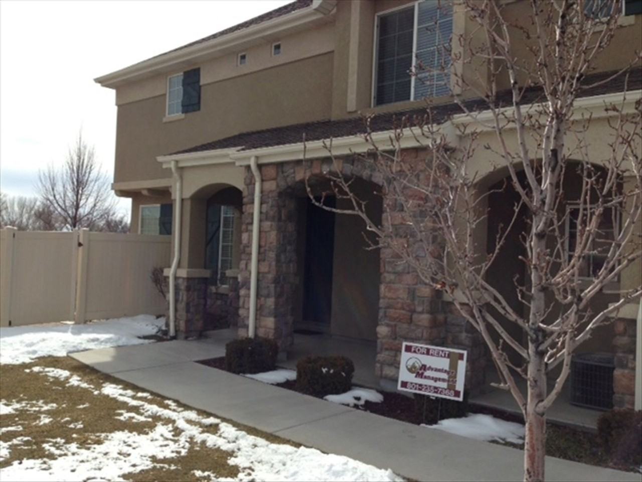 1209 W Spencer Rd - Photo 2 of 17