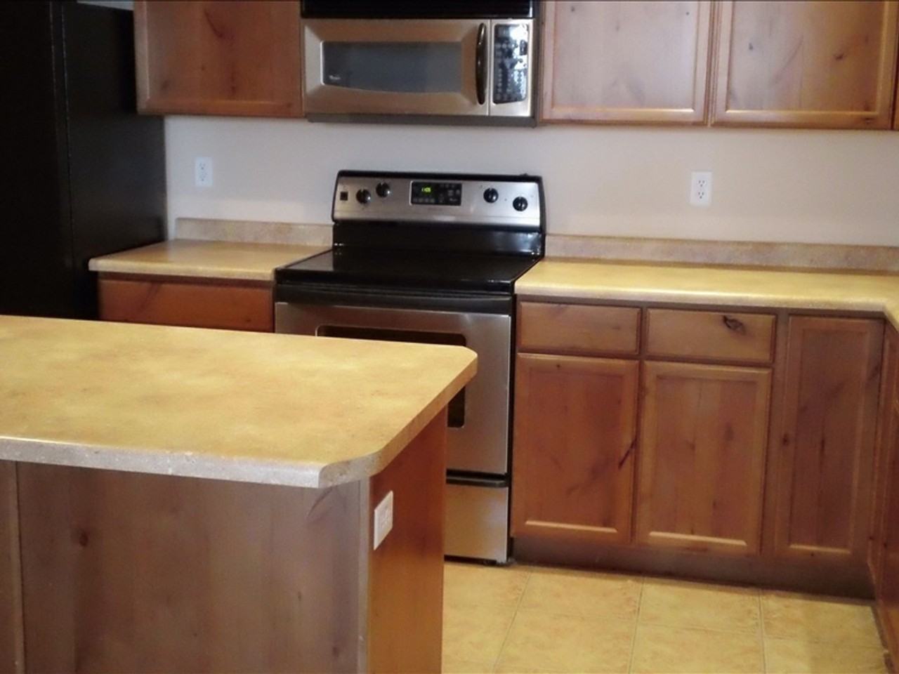 1209 W Spencer Rd - Photo 7 of 17