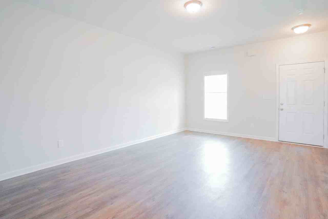 43 S Prospect Dr - Photo 4 of 8