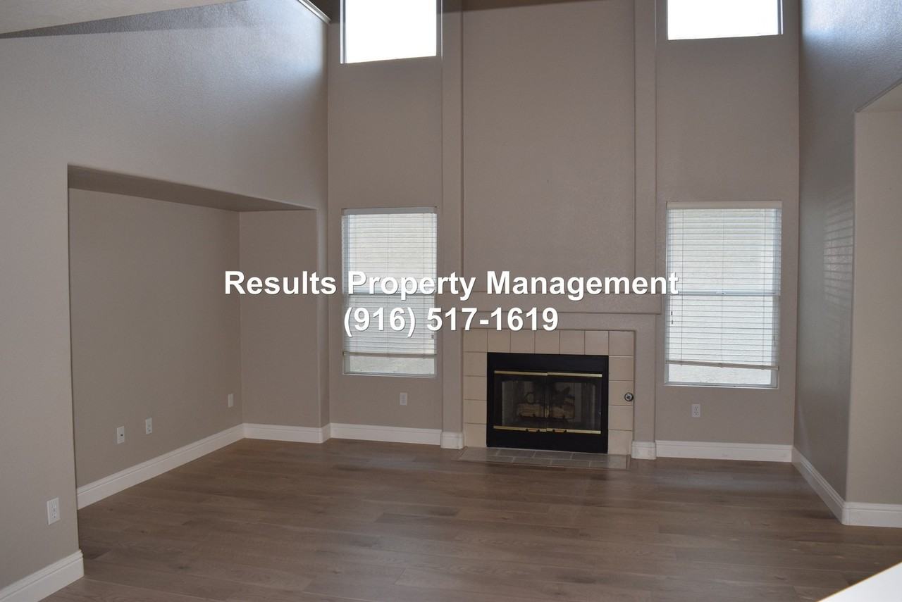 3488 Apollo Cir - Photo 5 of 17