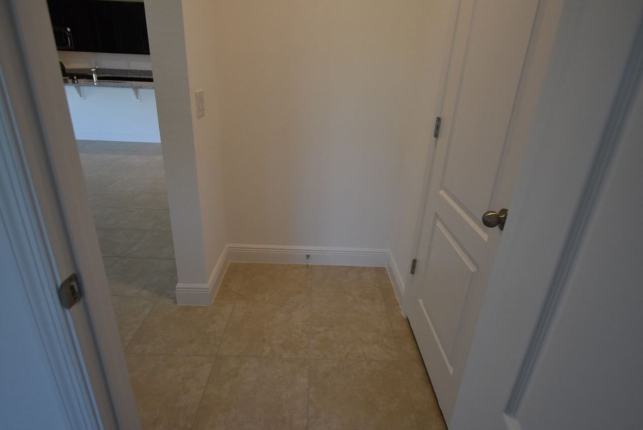 1197 Cavender Creek Rd - Photo 2 of 34