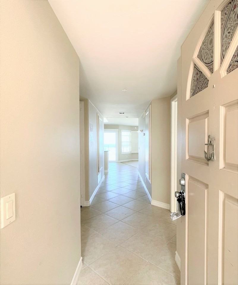 600 600 N. The Strand - 13 #13 - Photo 3 of 25