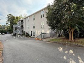 316003- 1426 GLADE STREET - Photo 1 of 1