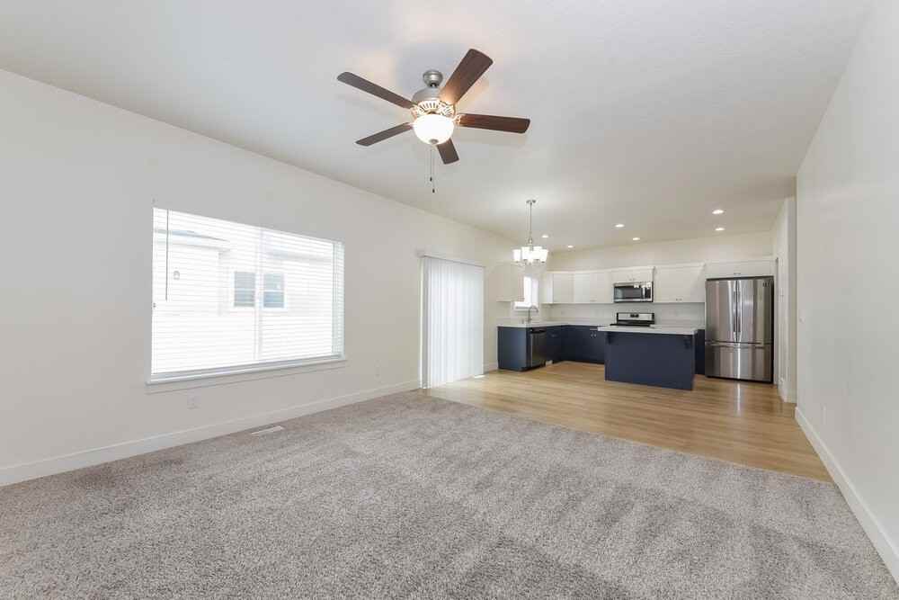 4907 E Breezy Patch Rd - Photo 5 of 18