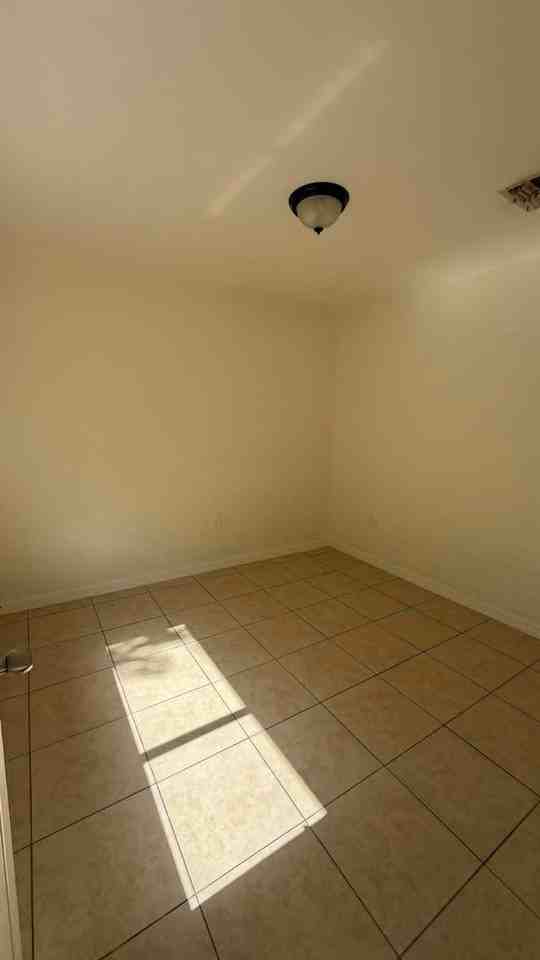 3713 Washington Ave - Photo 7 of 15