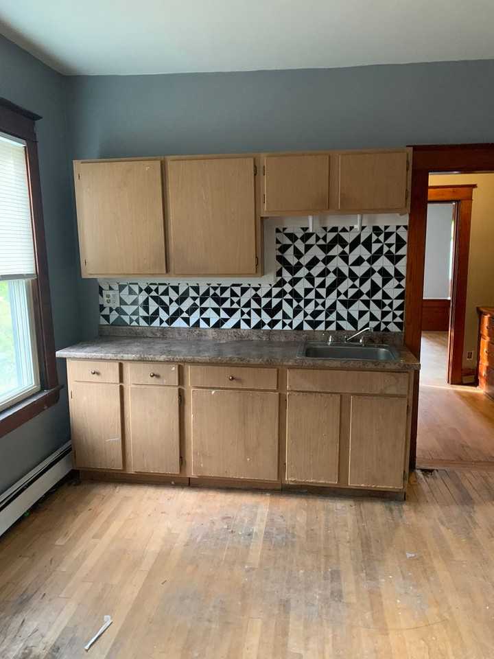 DJ & KA ENTERPRISES LLC - Photo 2 of 8