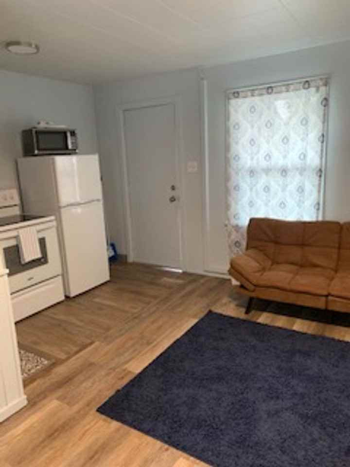 Laurel Ridge Apartments - Photo 2 of 6