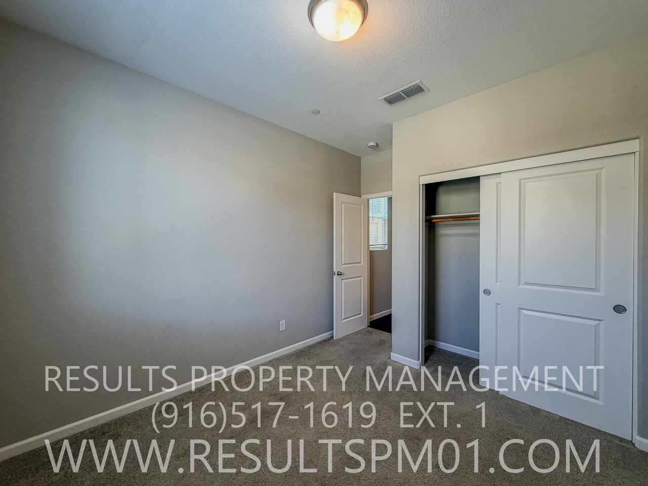 1041 Bridlewood Dr - Photo 6 of 30